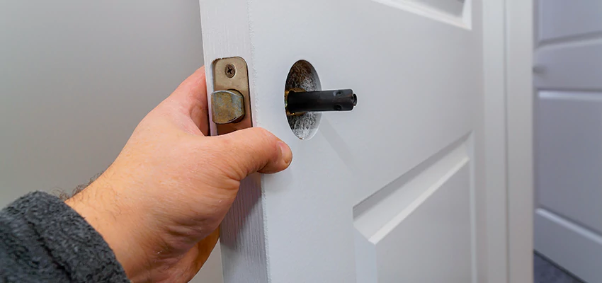 Nighttime Locksmith For Lock Repair in Lansing, IL