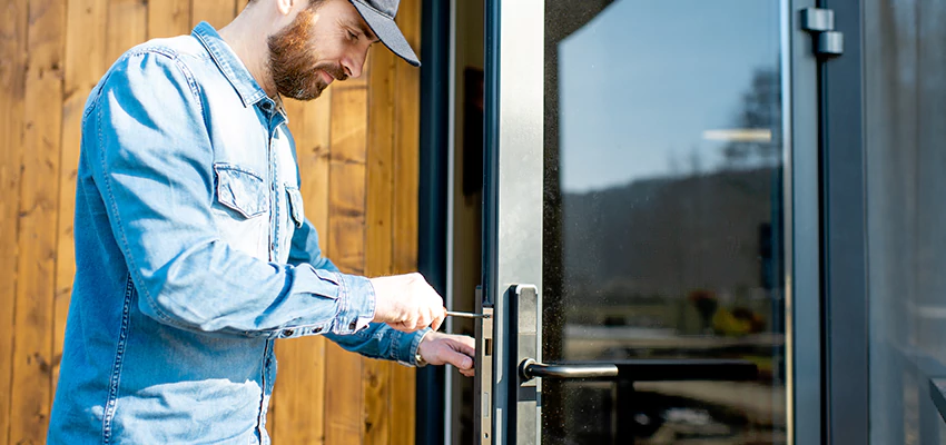 Frameless Glass Storefront Door Locks Replacement in Lansing, IL