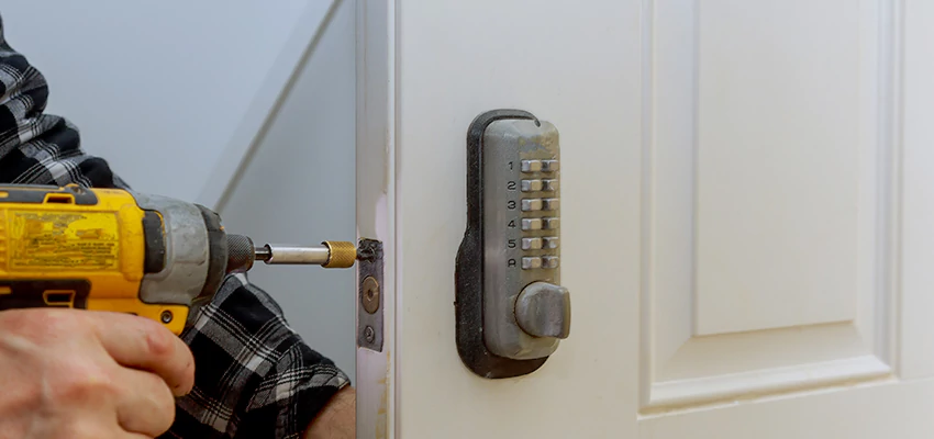 Digital Locks For Home Invasion Prevention in Lansing, IL