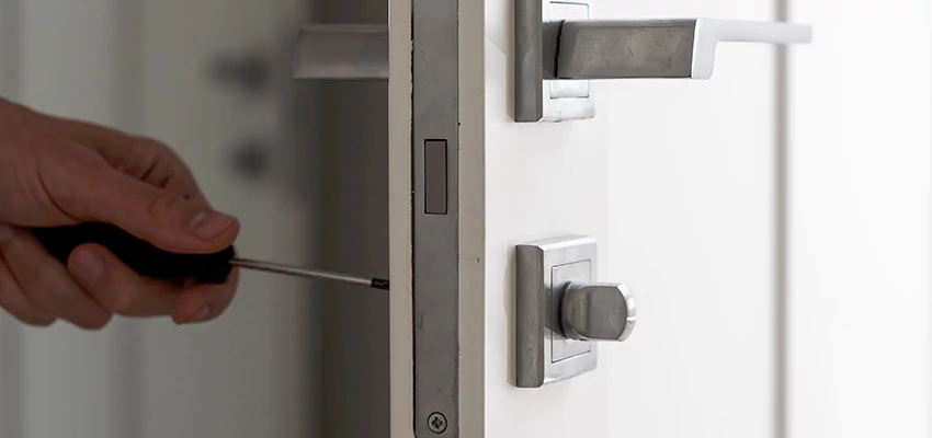 Key Programming Locksmith Open Now in Lansing, Illinois